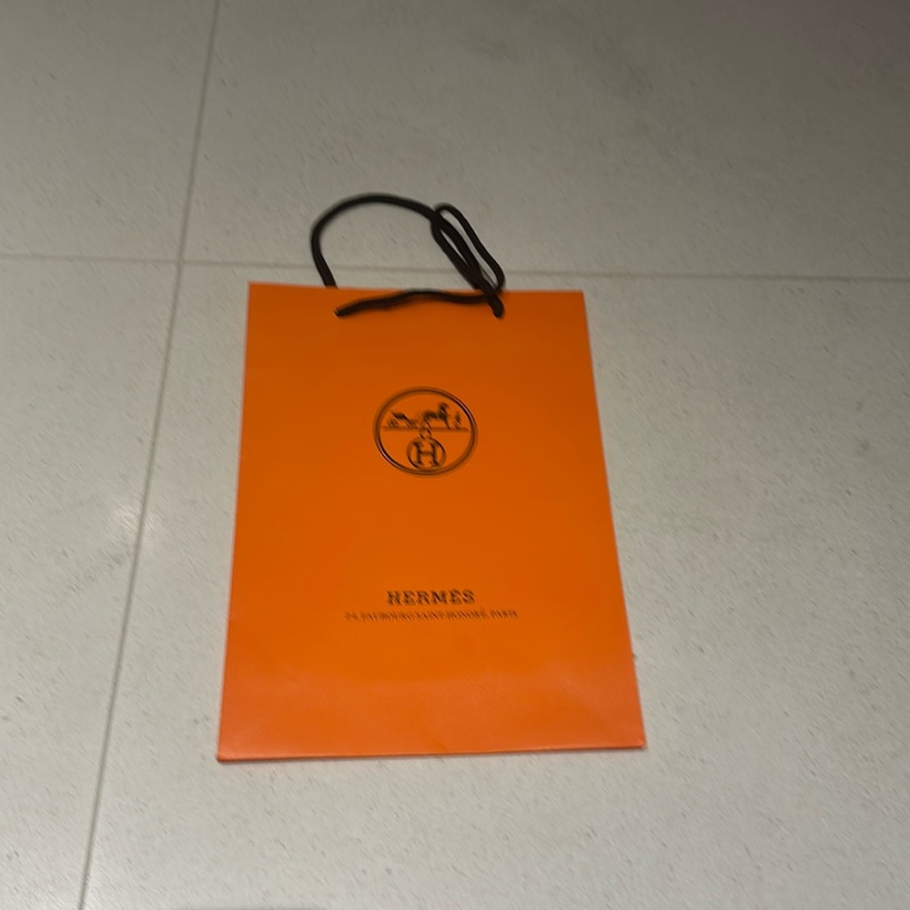 Paper bag.